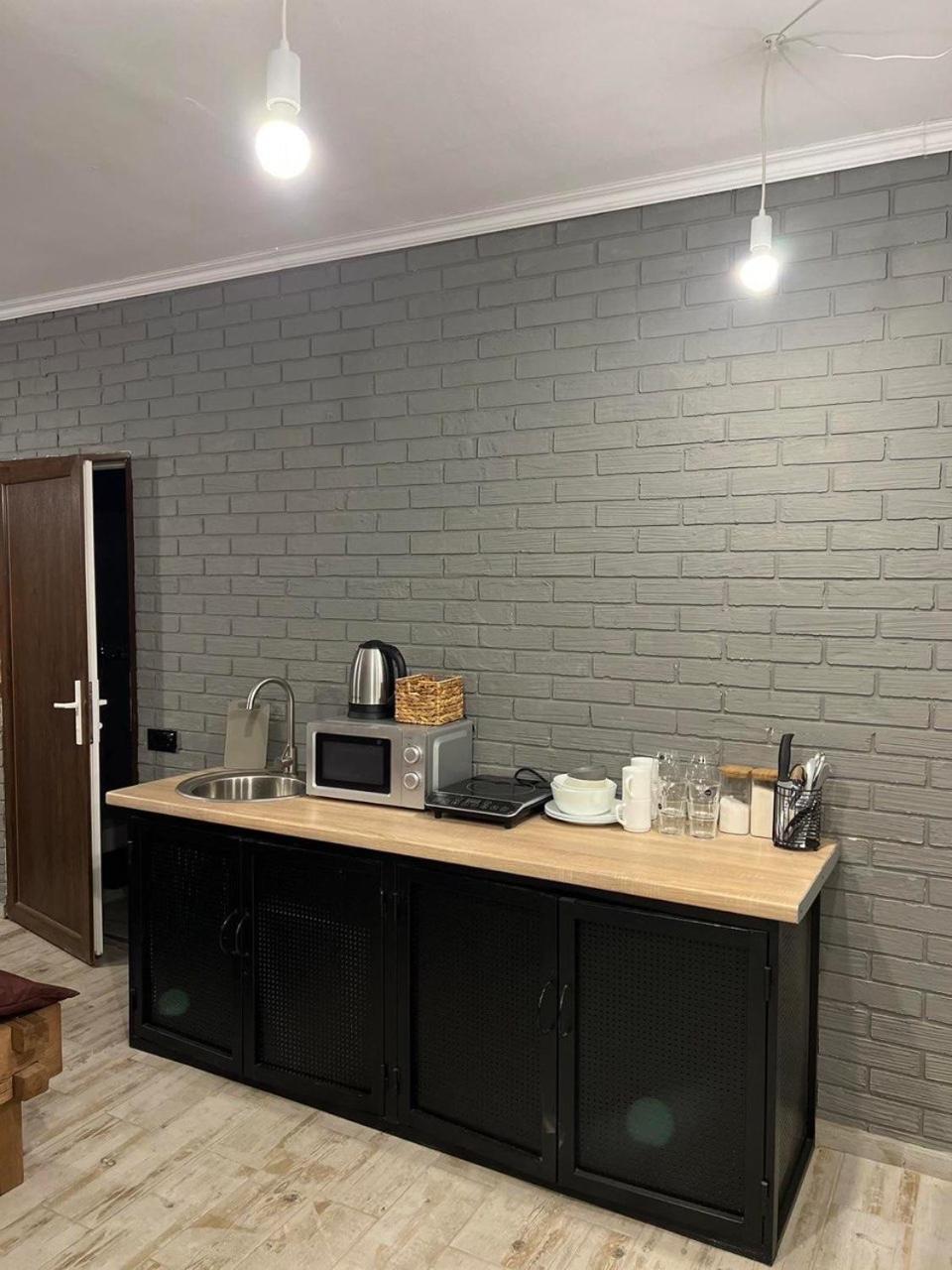 Luxury Live Apartment